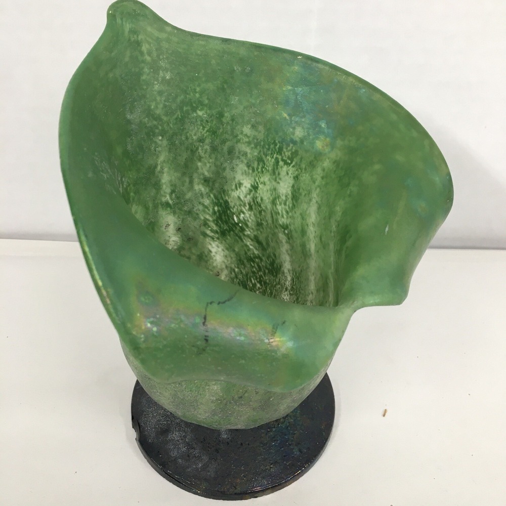 Vintage Murano Green Lily glass Vase Candle Holder made in‎ Italy Sarreid ltd.